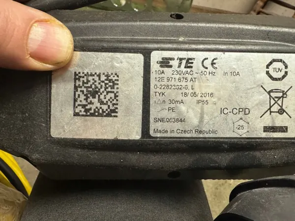 Begagnad VW batteriladdare OEM 12E971675CQ image 4