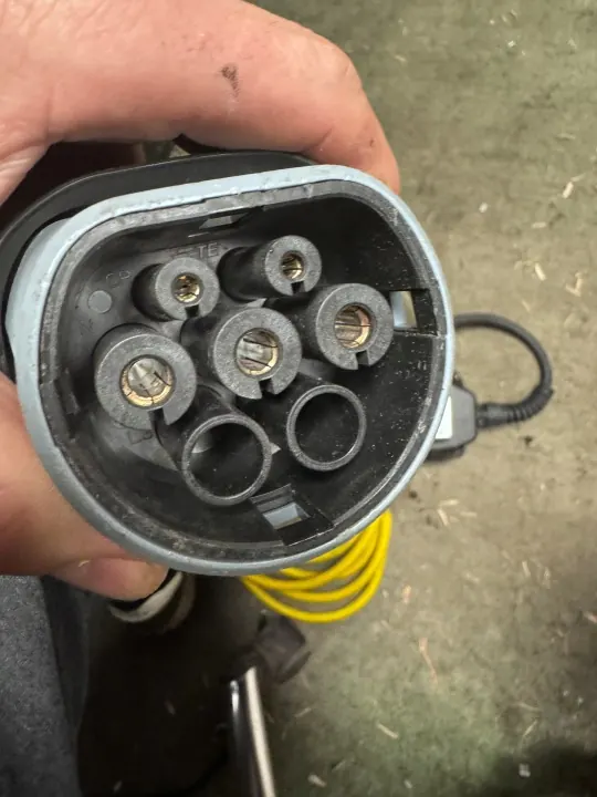 Begagnad VW batteriladdare OEM 12E971675CQ image 5