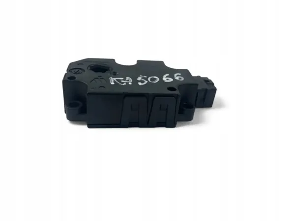 Heizungssteuerventil OEM 4H0820511A Audi A7 image 3
