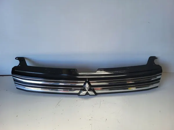 Mitsubishi OE Grill för Outlander III PHEV 2012-14 image 2