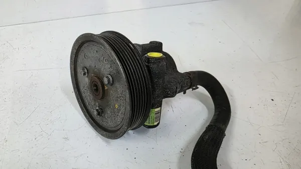 Bomba de dirección OEM 8200319066 para Renault Espace IV image 2