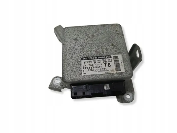 Module direction assistée Toyota Yaris OEM 896500D265 image 2