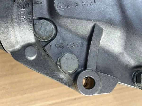 Diferencial delantero BMW OEM 7533432 760177101 31507601771 image 6