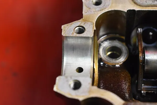 Engine Head 55355430 Opel Astra 3 III H 1.4 Twinport image 10