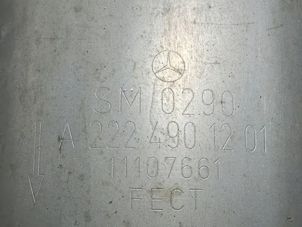 Uitlaatdemper Mercedes-Benz S W222 2014 OEM A2224901201 image 5