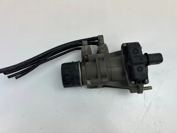 Vanne de frein principale MAN TGS TGX 81521306298 image 2