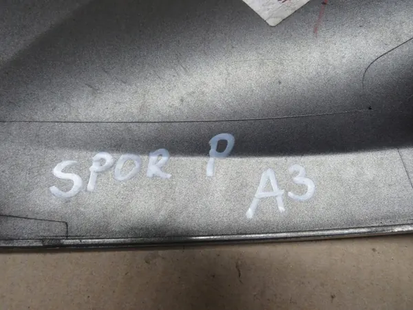 Kia Sportage 3 Bakstötskantsdel OEM 866723U000 image 5