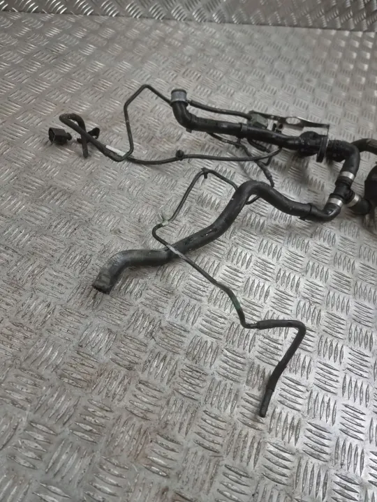 Durite refroidisseur huile Porsche Boxster 982 OEM 72357801 image 3