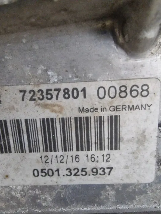 Durite refroidisseur huile Porsche Boxster 982 OEM 72357801 image 5