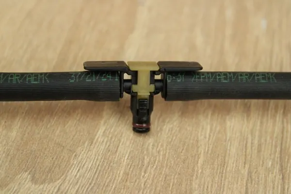 Einspritzschlauch BMW 2.0D G30 G31 image 4