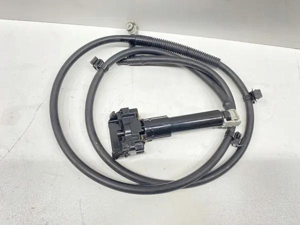 Lave-phares gauche Mazda CX-5 II 2017- OEM KB8M-518H4 image 1