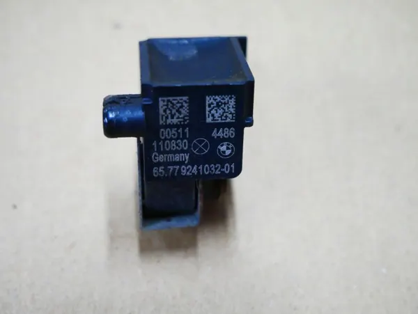 Sensor de impacto BMW OEM 9241032 para airbag image 4
