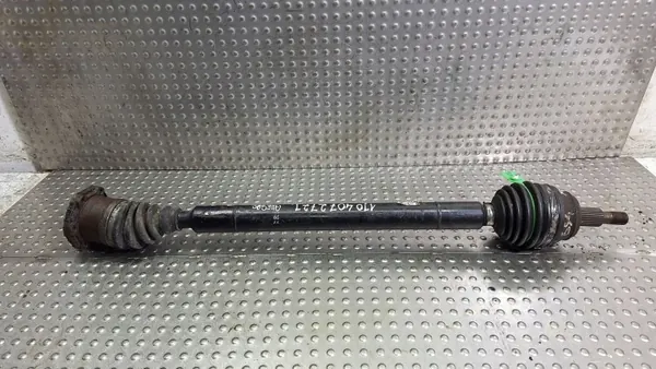 Rechter vooras OEM S26372729 - Gebruikt image 4