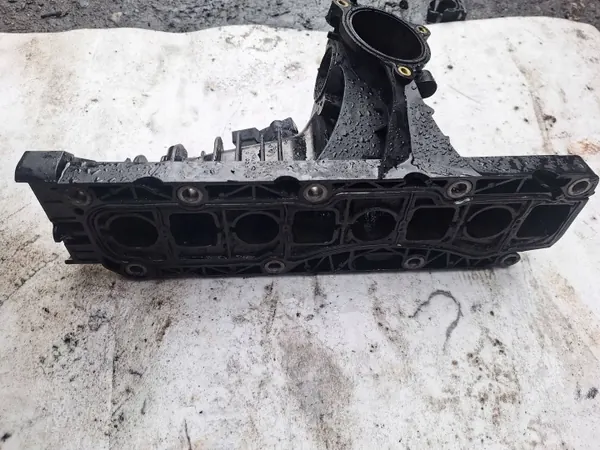 Coletor de admissão OEM 04L129709C para VW Transporter T6 image 3