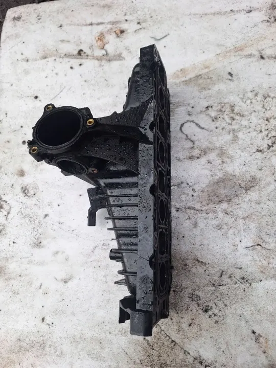 Coletor de admissão OEM 04L129709C para VW Transporter T6 image 4