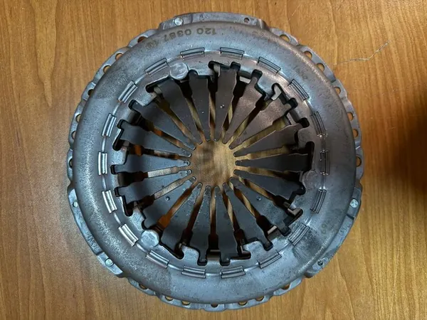 Schaeffler LuK Kytkinpaketti 200mm image 6