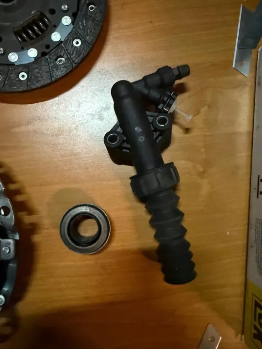 Schaeffler LuK Kytkinpaketti 200mm image 9