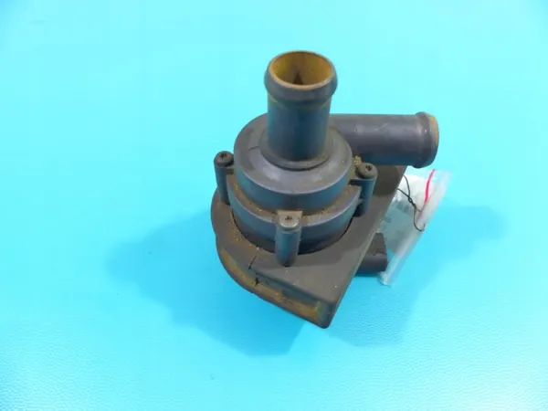 Wasserpumpe OEM 1K0965561 für Skoda Yeti 1.8 TSI image 2