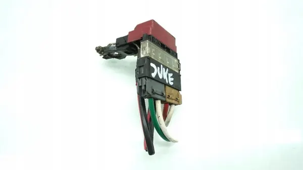 NISSAN JUKE F15 KLEMA PLUSOWA image 1