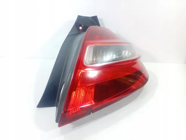 Lámpara Trasera Derecha Renault Megane 2 II FL Hatchback OE 8200413216 image 2