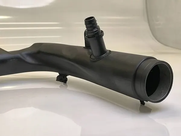 POLO IV 9N LIFT 1.9TDI Turboschlauch image 4