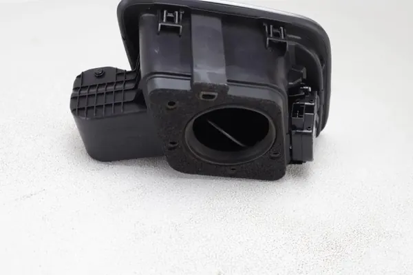 Brandstoftankklep KIA NIRO OEM 31038M6010 image 2