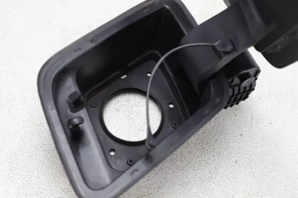 Brandstoftankklep KIA NIRO OEM 31038M6010 image 3