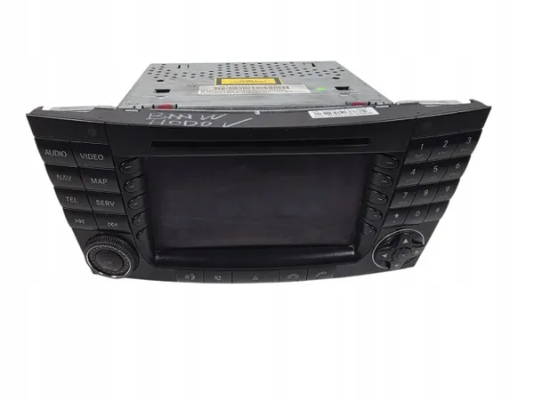 Unidad de navegación Mercedes W211 OEM A2118704789 image 2