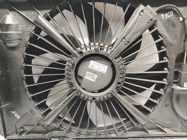 Mercedes-Benz OE A2045000493 Elektrische motor, Koelventilator image 10