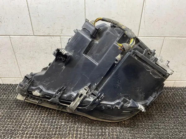 BMW 7 F01 F02 F03 F04 2009 Farol image 6