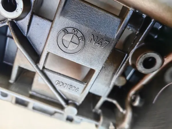 Oliepomp compleet BMW 7798014 voor N47 Diesel-motoren image 8