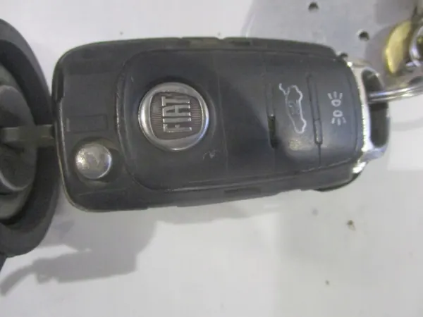 Fiat 500X dörrlåscylinder OEM 00519773460 image 7