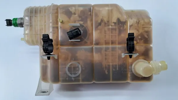 Ausgleichsbehälter IVECO DAILY 2.3 3.0 HPI EURO 6 image 3