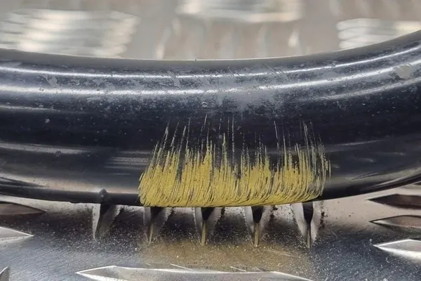 Stabilizzatore anteriore VW GOLF PLUS 2.0L diesel image 3