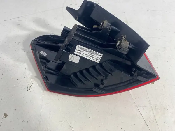 Lámpara trasera derecha VW T-Roc 2GA EU image 9