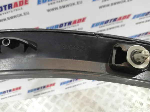 BMW OEM 8064821 Vorderer Radlauf Links image 5