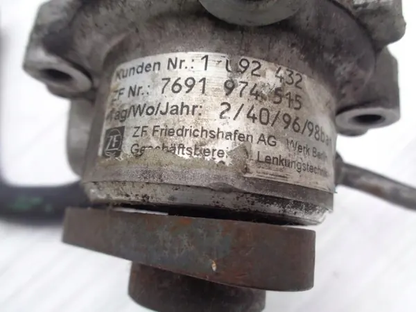 Pompe de direction OEM 1092432 pour BMW 3 E36 image 3
