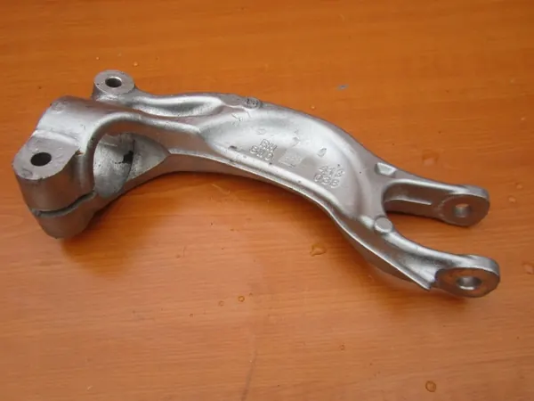 Supporto ammortizzatore anteriore destro AUDI A5 S5 8W 3.0 TFSI image 7