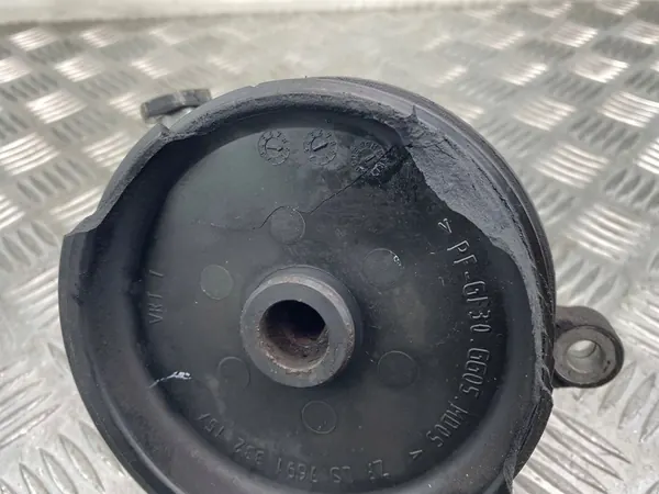Servostyrningspump Mercedes E300 CDI W211 A0054660301 image 6