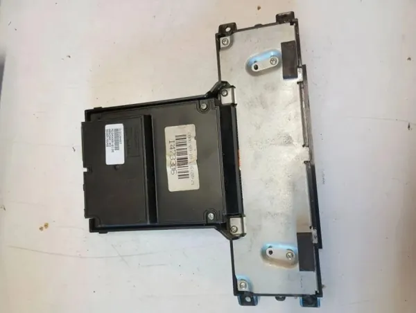 Écran de navigation Volvo OE d'occasion OEM 31210467 image 6