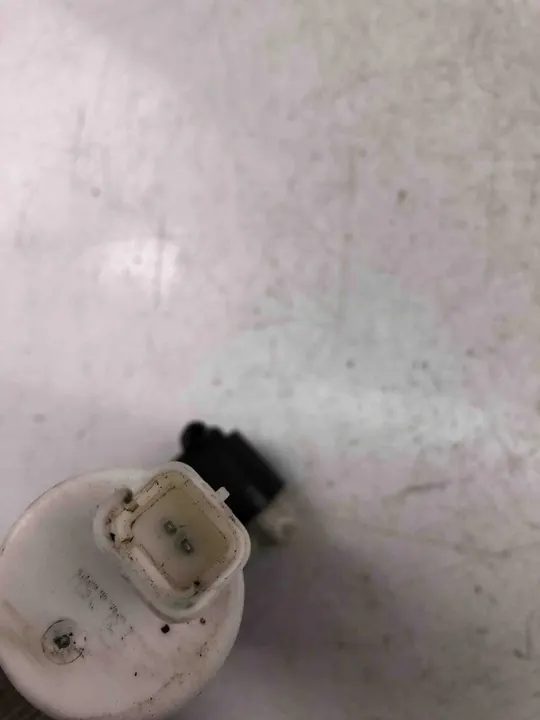 Pyyhkijän pumppu PEUGEOT 308 II 286203634R image 3