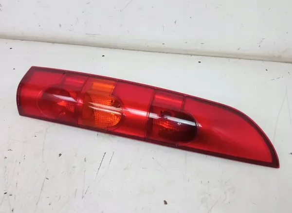 Lámpara Trasera Izquierda Renault Kangoo image 2