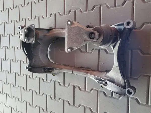 Framhjulsupphängningsbalk OEM BELKA ZAWIESZENIA PRZOD image 3