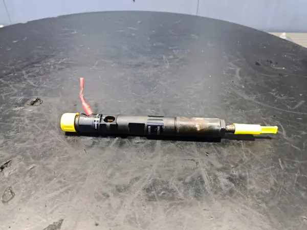 Injecteur Renault OE OEM 28237259 pour Megane III image 2