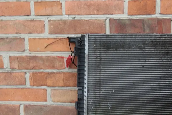 Radiador de agua Audi A4 S4 B9 image 2