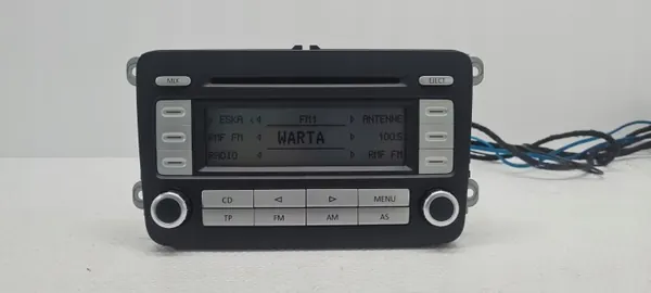 OEM 1K0035186T Tehdasradio VW Passat B6:lle image 3