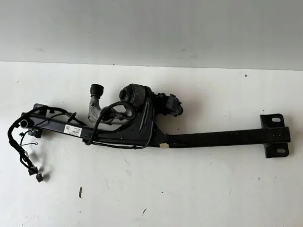 Crochet de remorquage Volvo XC40 OEM 31454348 - Occasion image 4