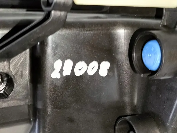 Lâmpada Halógena Esquerda SKODA RAPID 12-17 image 6