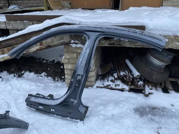 Aleta delantera izquierda BMW 3 2019 OEM 291053 image 2