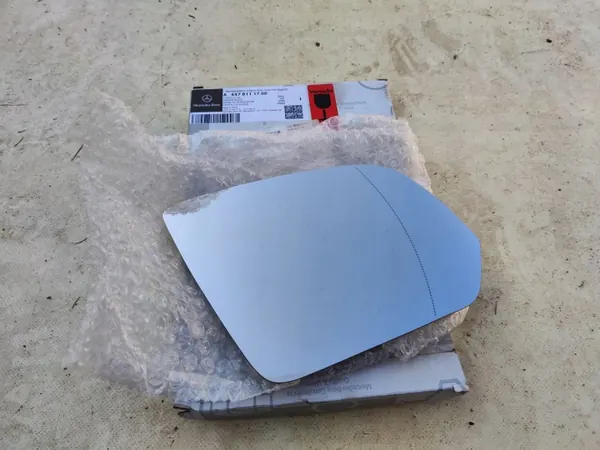 Insert Miroir Droit OEM A4478111700 - Mercedes Vito image 2